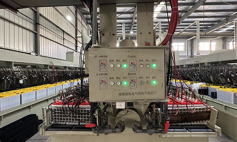 Power forklift battery is deeply discharged
